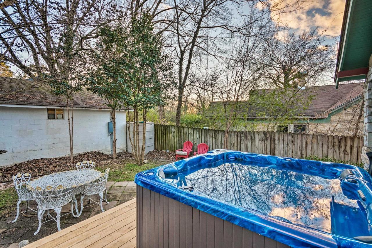 Hot Springs Home With Hot Tub, 2 Mi To National Park Экстерьер фото